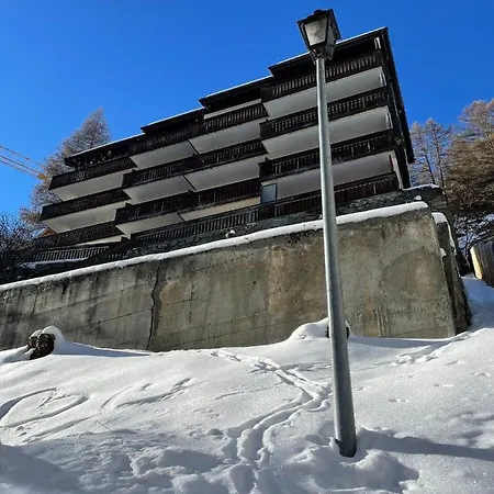 In Mit Toller Aussicht Aufs Dorf 아파트 체르마트