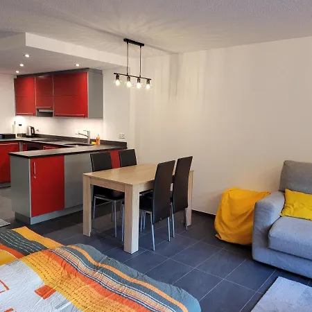 In Mit Toller Aussicht Aufs Dorf Апартаменты *